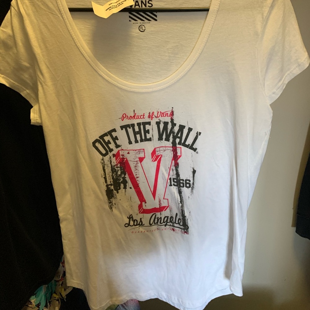 Women’s vans shirt